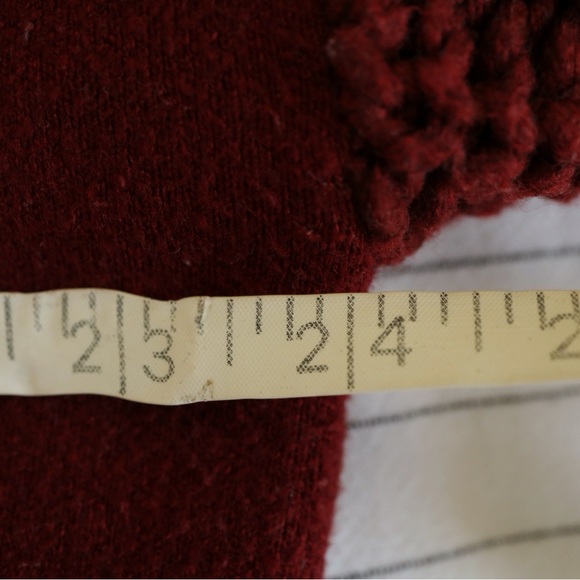 Zara Red Sweater - Picture 5 of 5